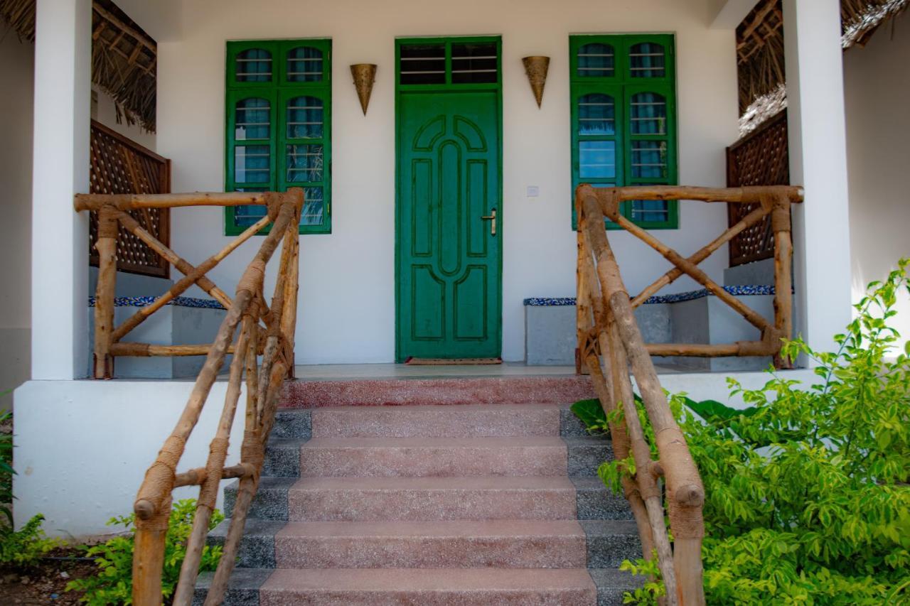 Jabali Bungalows Lodge Падже Екстер'єр фото
